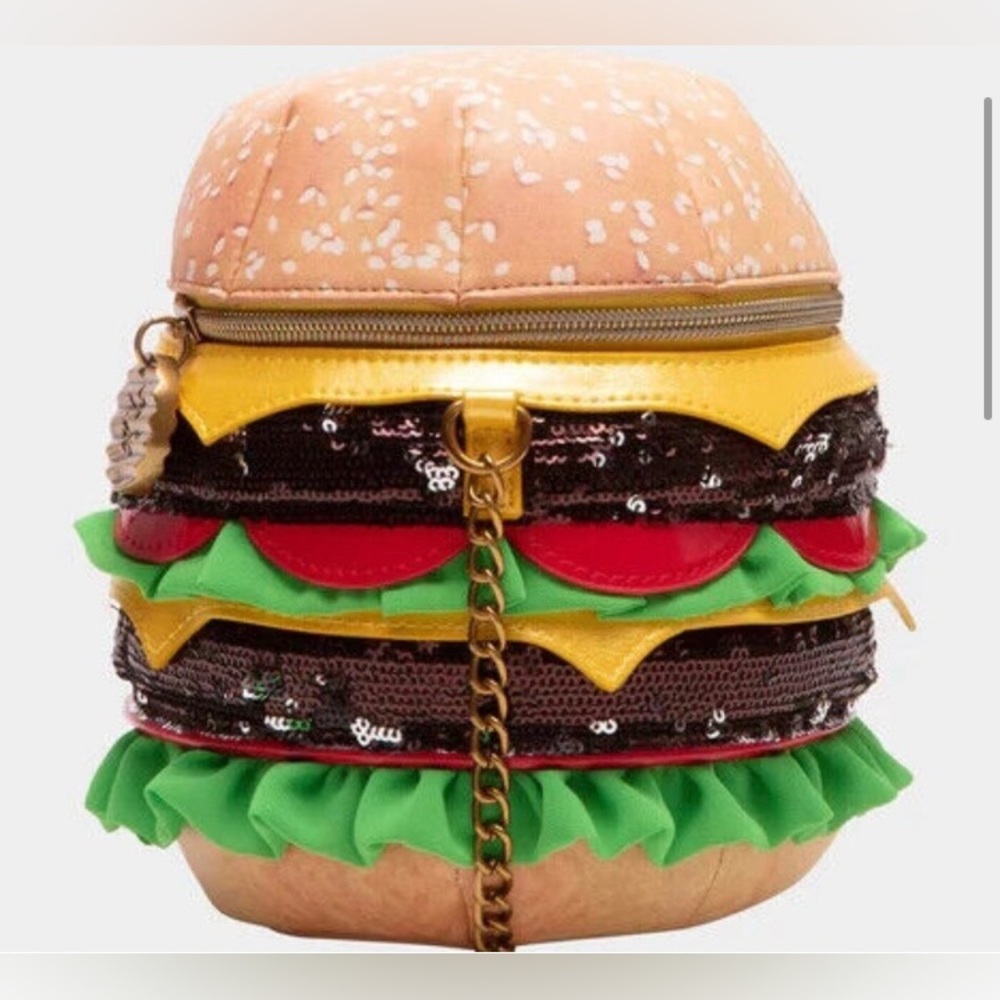 Betsy Johnson Kitsch Nice Buns Hamburger Crossbody Bag New - Picture 4 of 7
